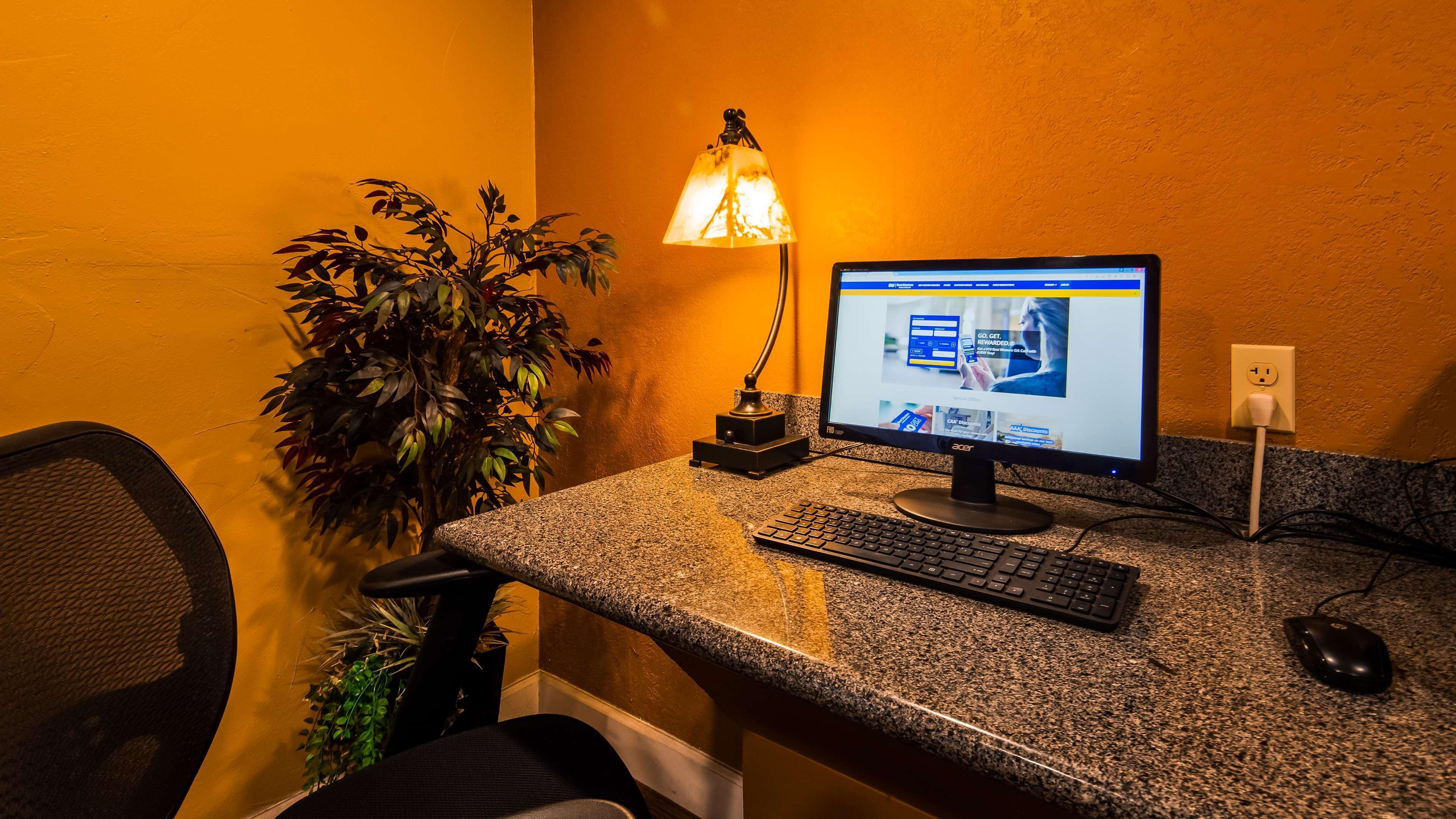 Best Western El Grande Inn Clearlake Bagian luar foto